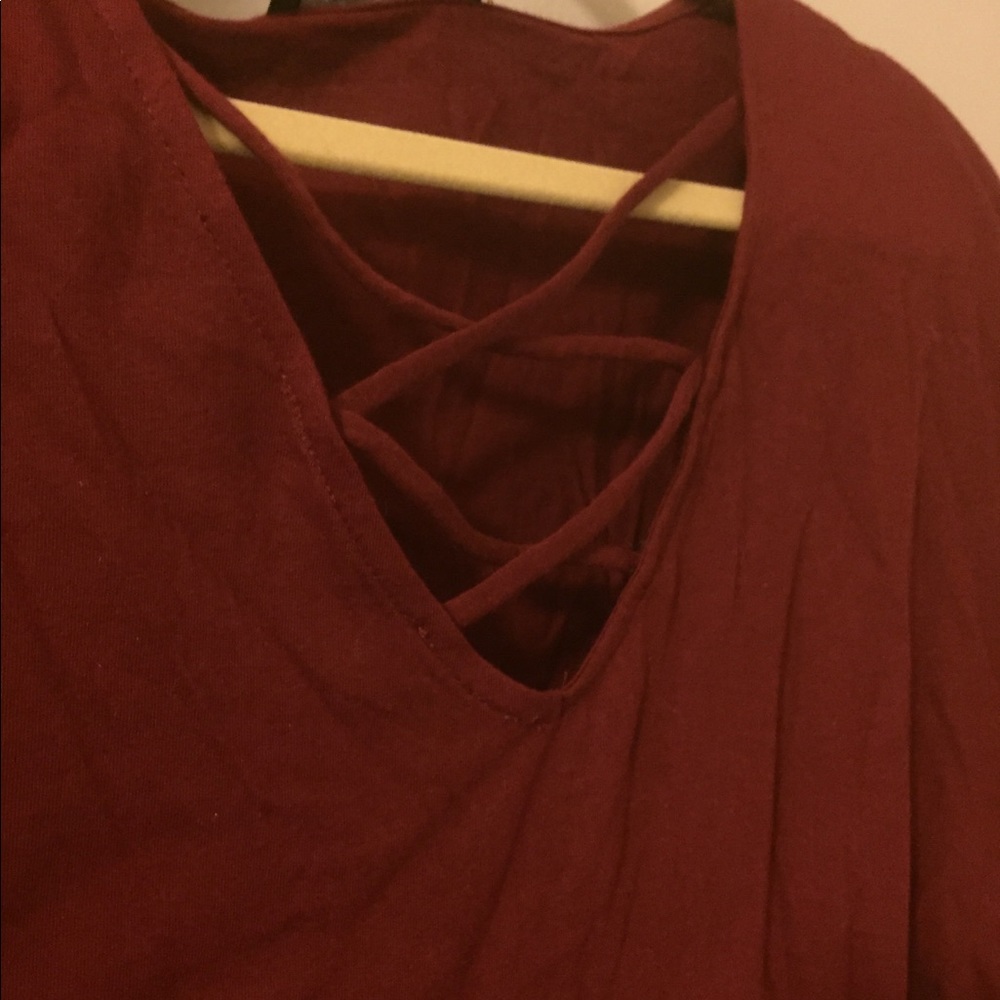 Maroon crop top - Picture 2 of 4